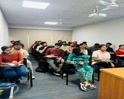 Skill India और AVPL International के साथ: पूर्वी यूपी की लड़कियों की नई उड़ान