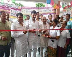Basti: दस साल से एक ही सर्किल में तैनात चकबंदी अधिकारी पर मनमानी का आरोप, ग्रामीणों ने हटाने की उठाई मांग