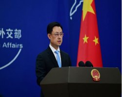 चीन ने ऐलान किया है कि वह ईरान को 2 लाख डॉलर (1 करोड़ 66 लाख रुपए) की मदद देगा